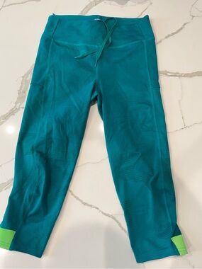 Adidas ClimaCool Teal Cropped Leggings Women's Small Athletic Workout Pants